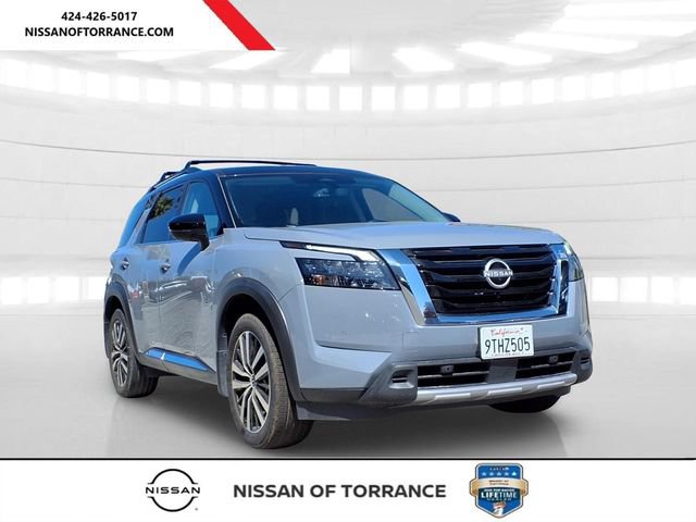 Certified 2025 Nissan Pathfinder Platinum