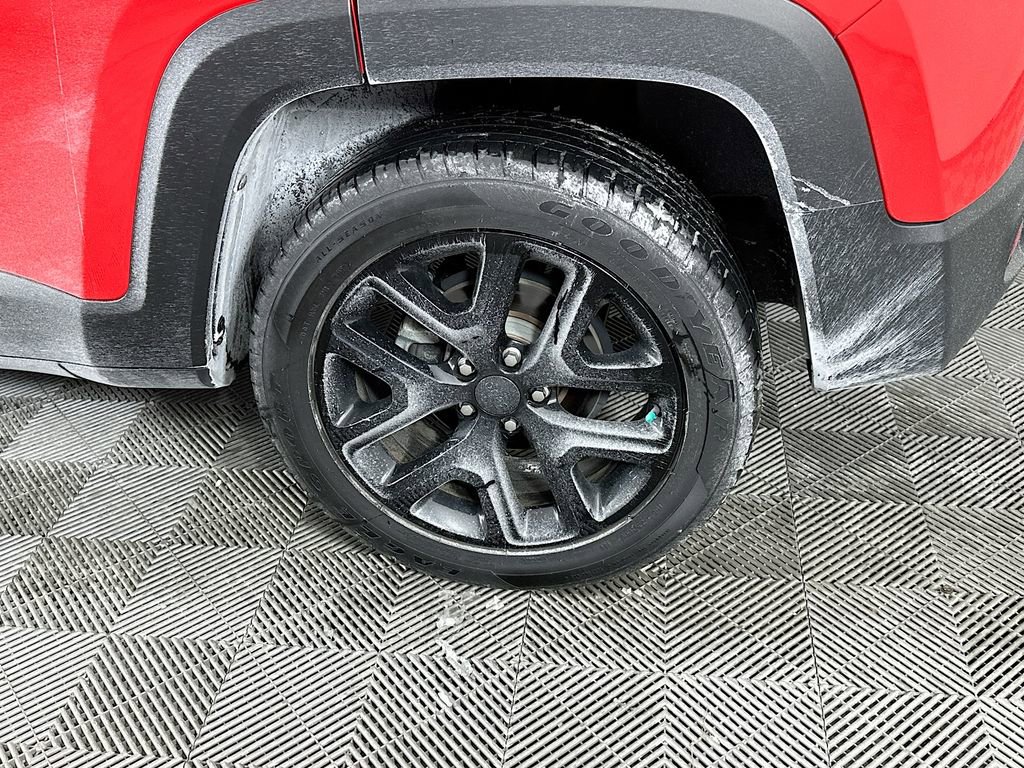 Certified 2023 Jeep Renegade Altitude image 40