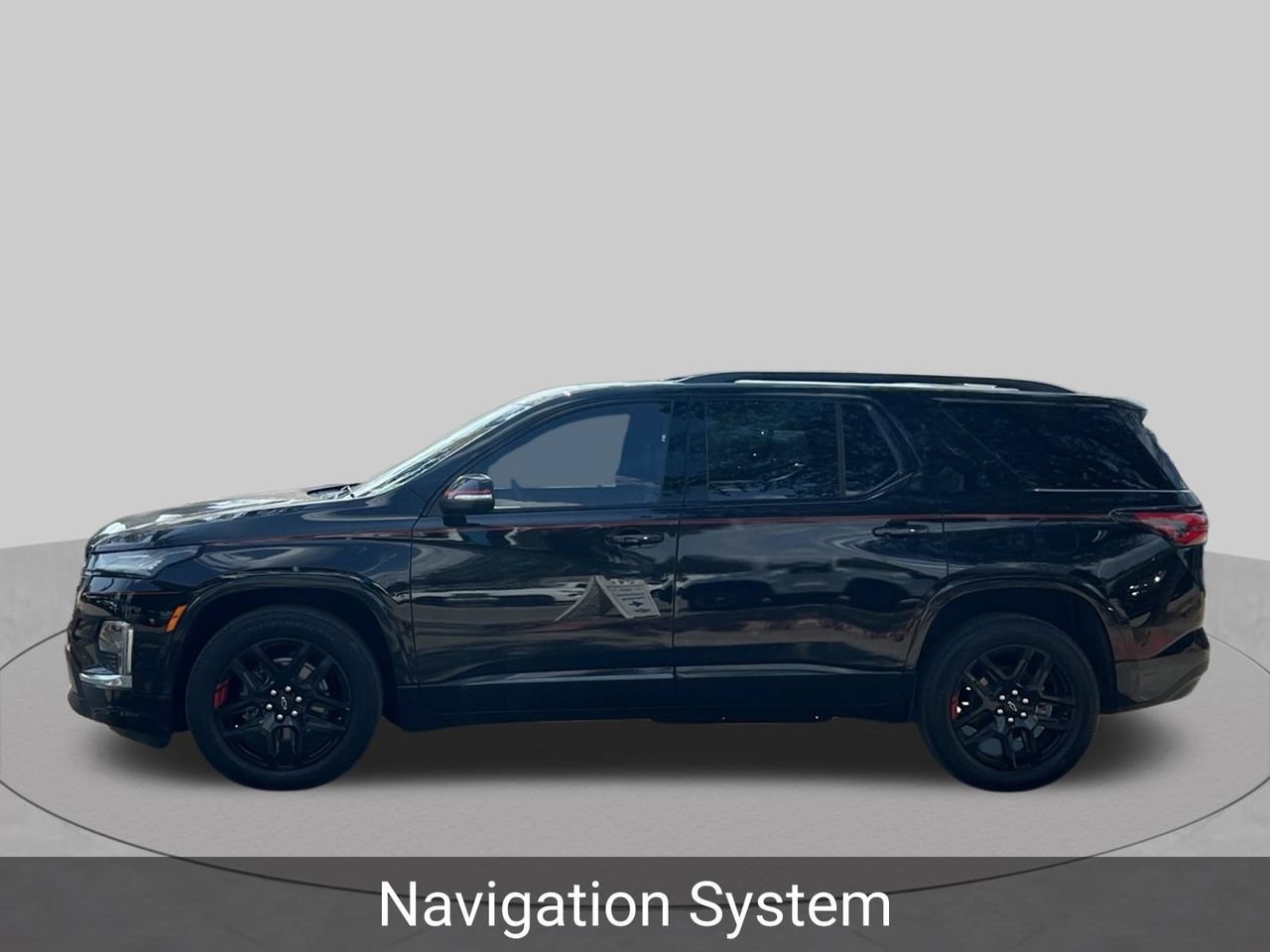Certified 2023 Chevrolet Traverse Premier w/ Redline Edition FWD image 2
