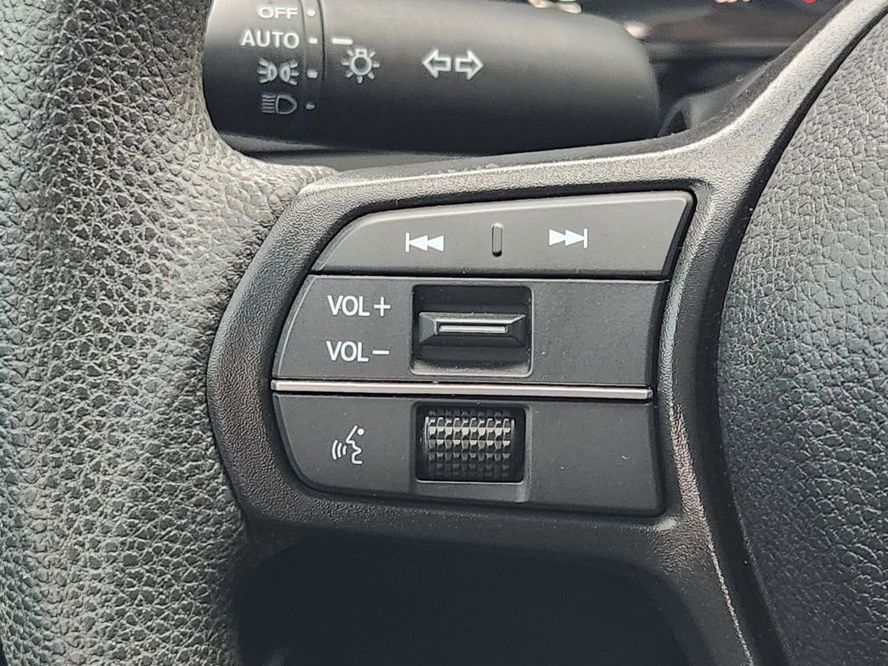 Used 2024 Honda Accord EX image 27