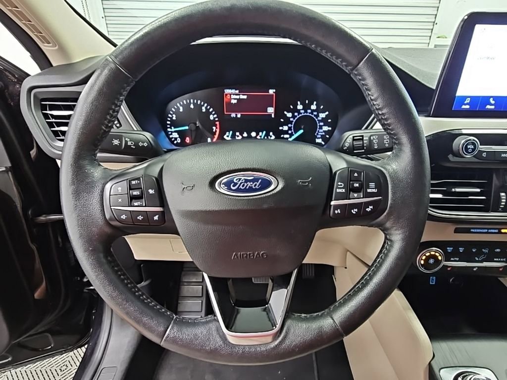 Used 2020 Ford Escape SEL FWD image 25