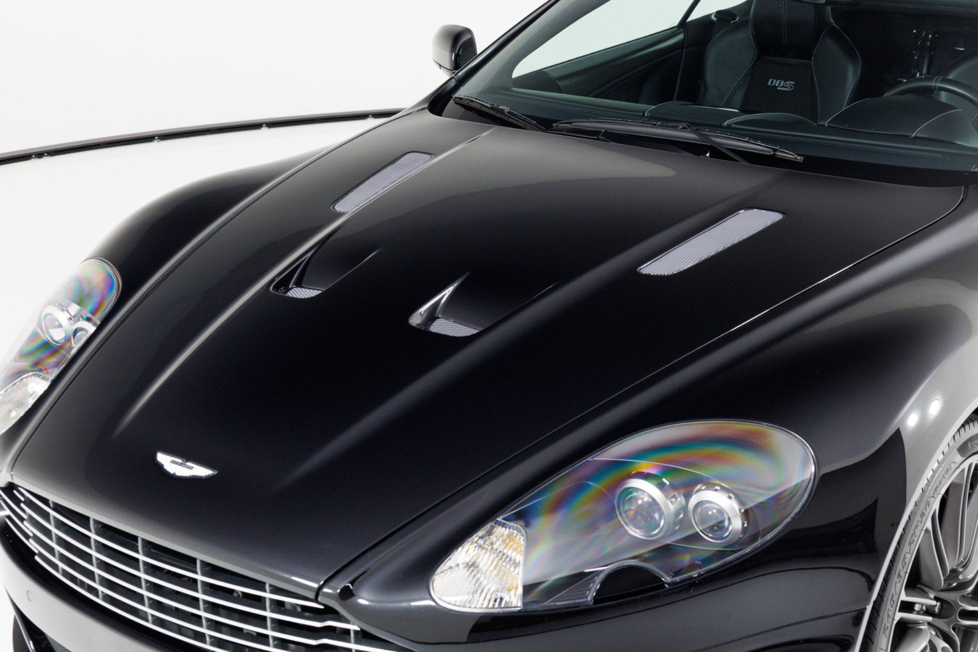 Used 2009 Aston Martin DBS Coupe RWD image 51