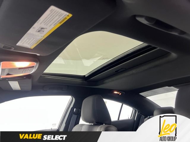 Used 2015 Dodge Charger SXT AWD/4WD image 12