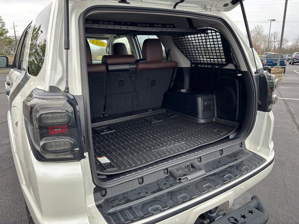 Used 2023 Toyota 4Runner Limited AWD/4WD image 21
