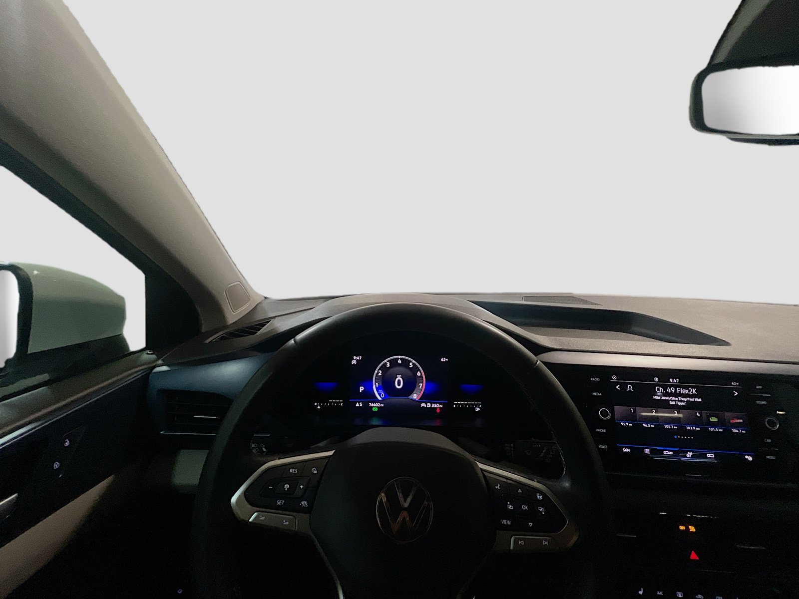 Used 2023 Volkswagen Taos SE FWD image 7