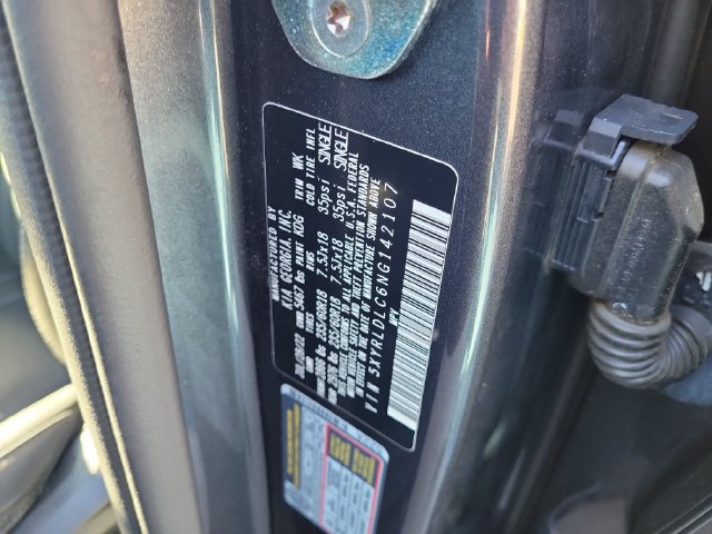 Used 2022 Kia Sorento S w/ Panoramic Sunroof Package AWD/4WD image 17