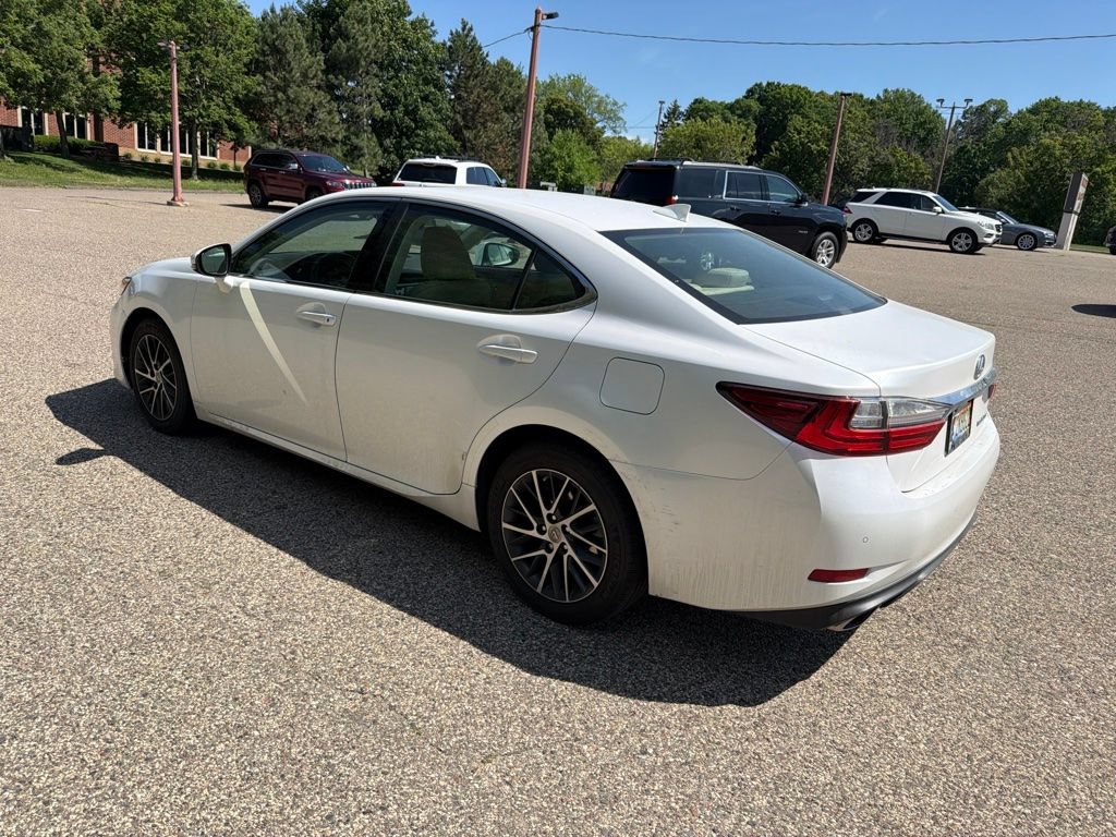 Used 2017 Lexus ES 350 w/ Premium Package FWD image 31