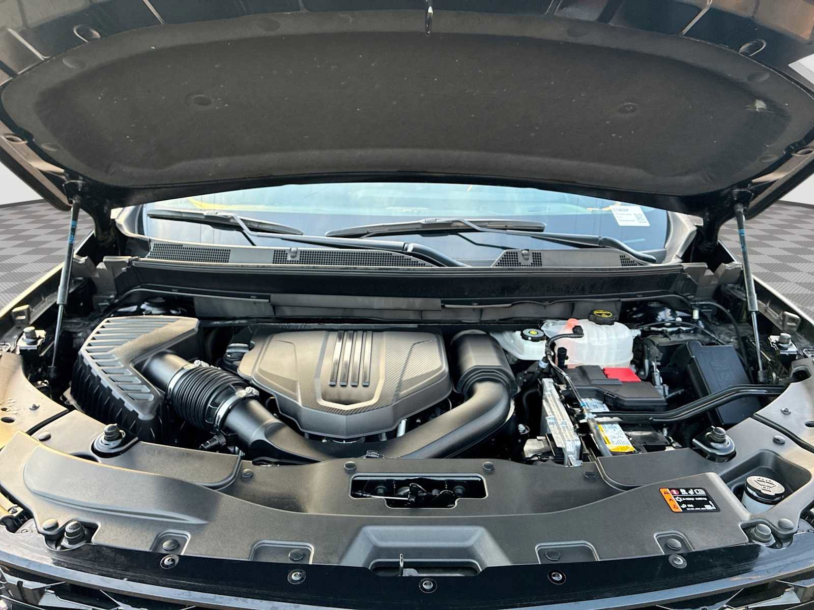 Certified 2024 Chevrolet Traverse RS w/ LPO, Floor Liner Package image 31