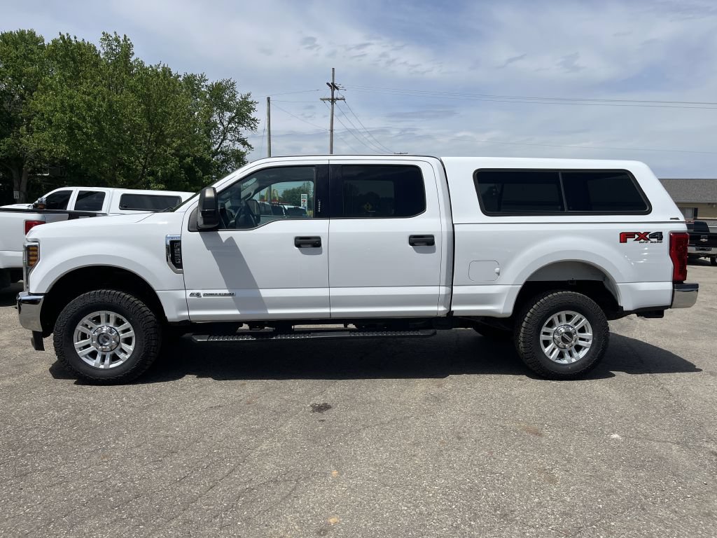 Used 2018 Ford F250 XLT w/ XLT Value Package AWD/4WD image 5