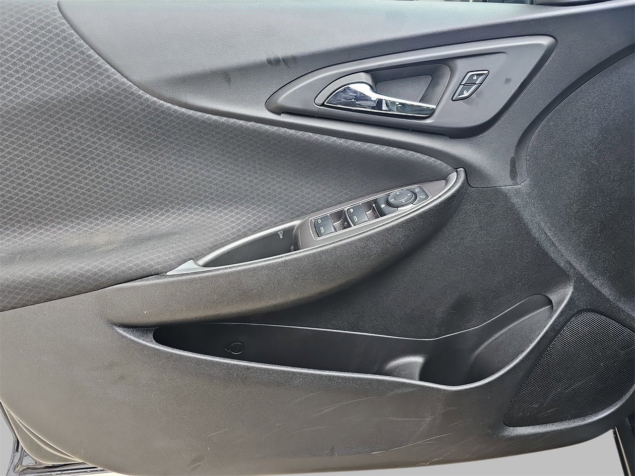 Used 2025 Chevrolet Malibu LT image 25