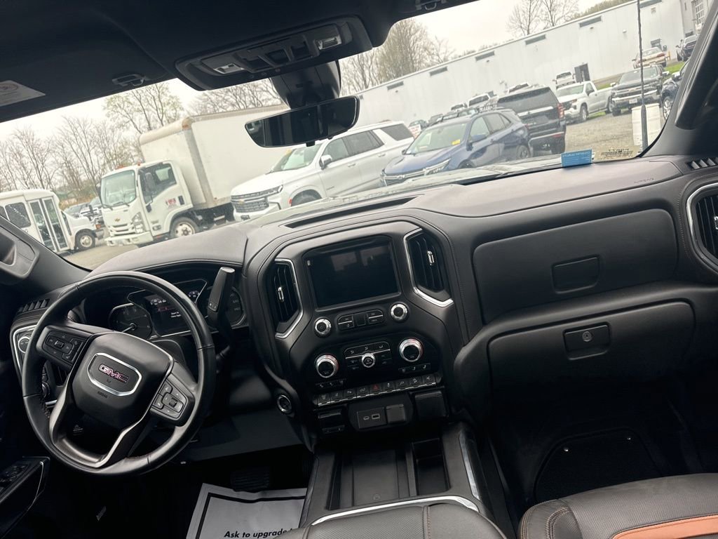 Used 2023 GMC Sierra 3500 AT4 w/ AT4 Premium Plus Package image 12