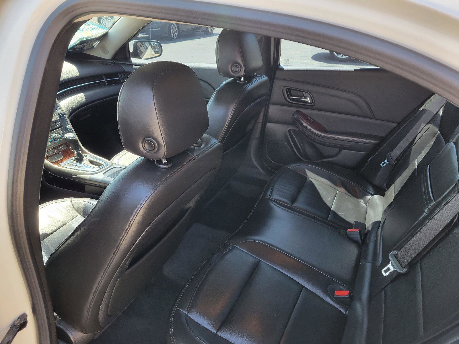 Used 2013 Chevrolet Malibu Eco w/ Leather Package FWD image 6