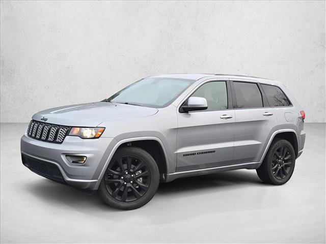 Used 2019 Jeep Grand Cherokee Altitude image 24