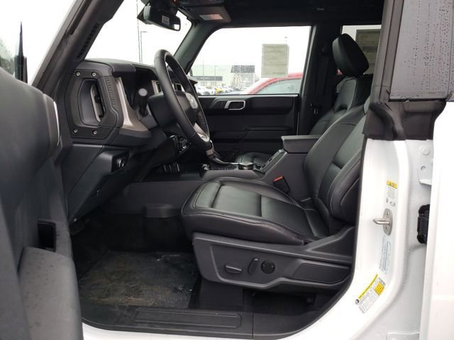 New 2025 Ford Bronco Outer Banks w/ Sasquatch Package image 15
