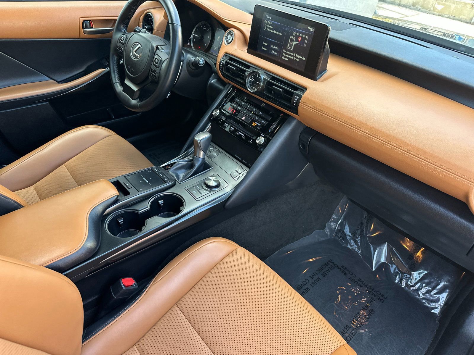 Used 2024 Lexus IS 300 w/ Comfort Package RWD image 17