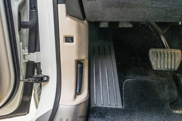 Used 2015 Rolls-Royce Ghost image 68