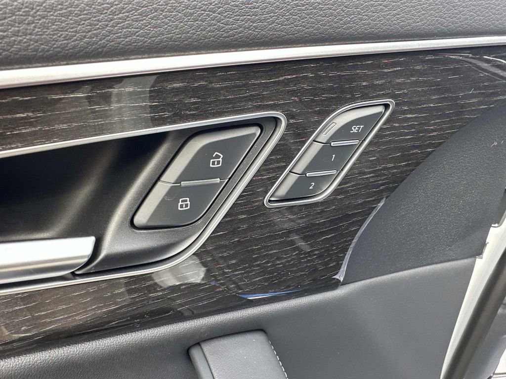 New 2026 Audi Q8 Premium Plus image 14