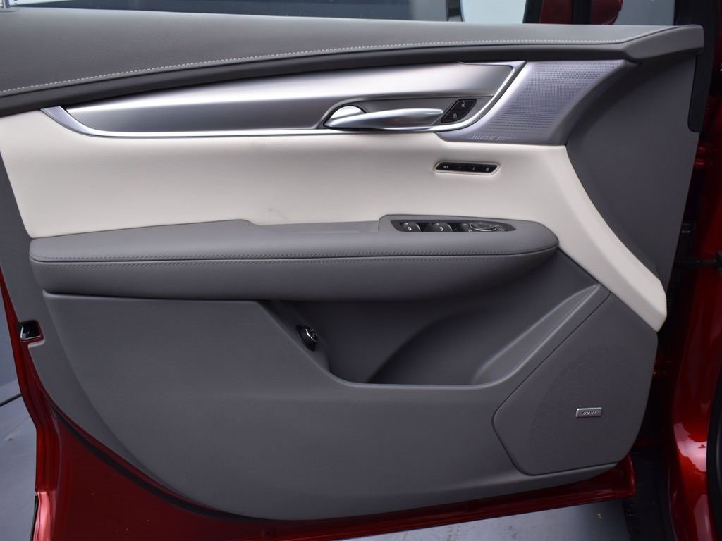 New 2025 Cadillac XT5 Premium Luxury w/ LPO, Floor Liner Package image 10