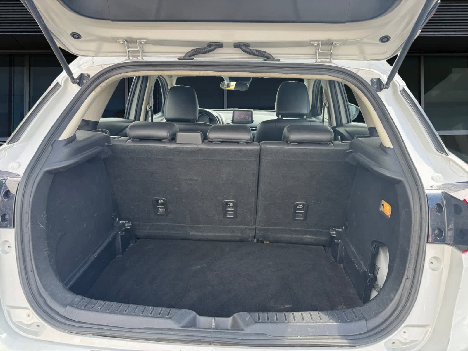 Used 2018 MAZDA CX-3 Touring FWD image 11