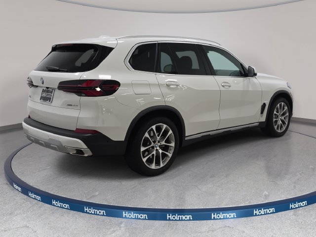 Certified 2024 BMW X5 xDrive40i w/ Premium Package AWD/4WD image 5