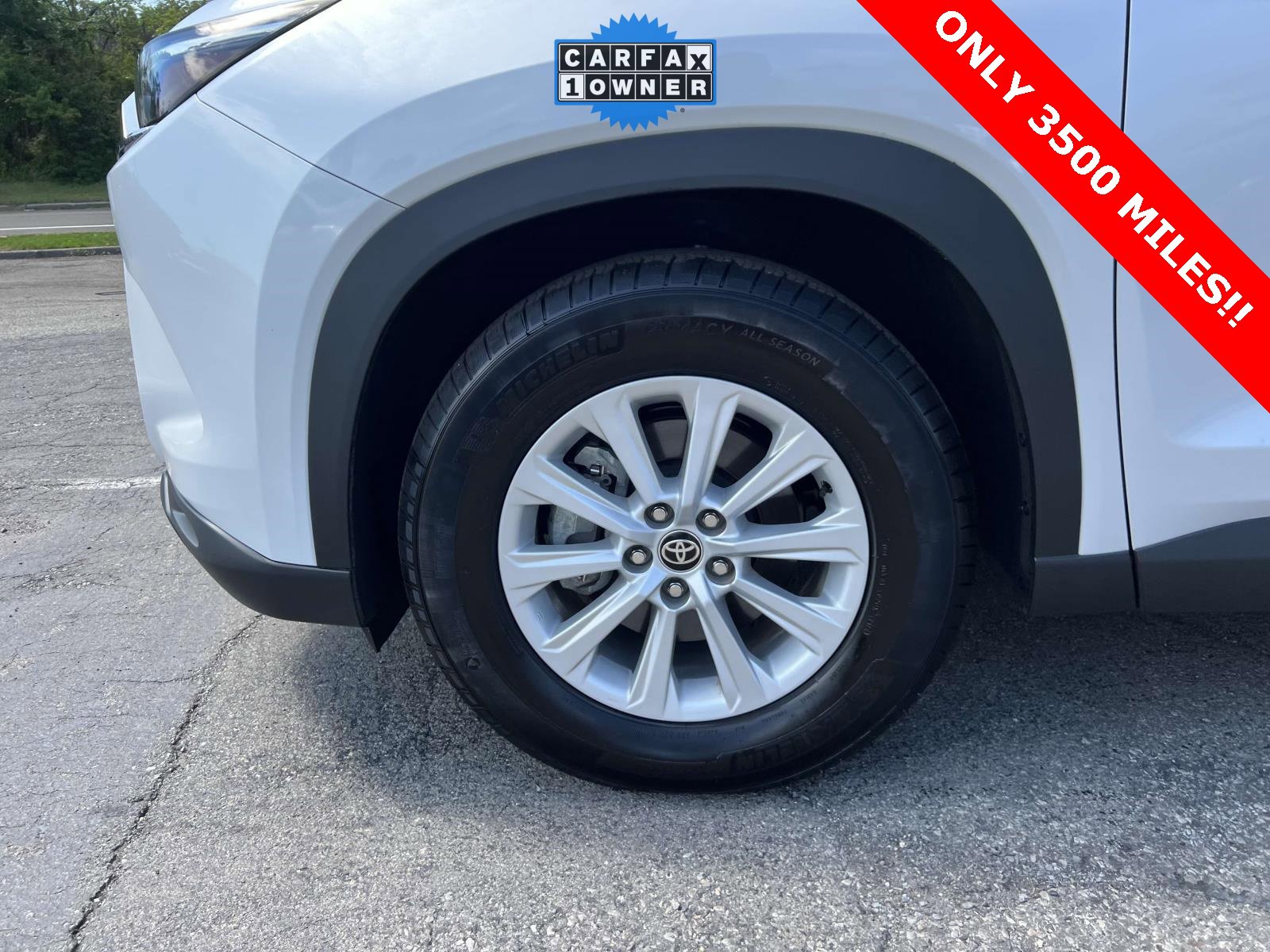 Used 2025 Toyota Grand Highlander AWD image 14