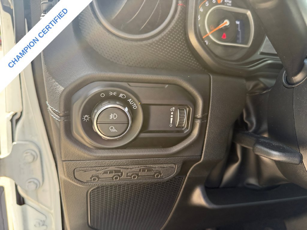 Used 2025 Jeep Gladiator Rubicon w/ Safety Group AWD/4WD image 24