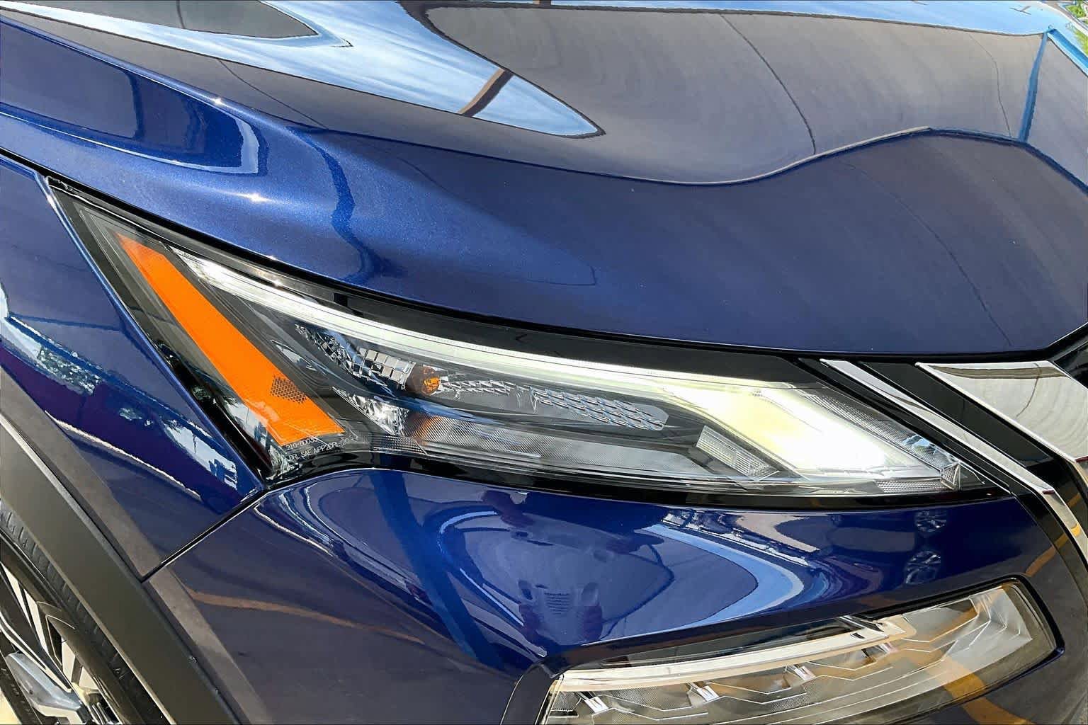 Used 2023 Nissan Rogue SV w/ SV Premium B Package FWD image 28