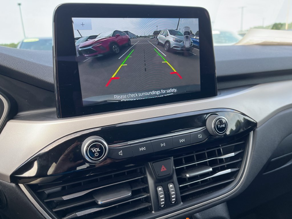 Used 2022 Ford Escape SEL AWD/4WD image 18