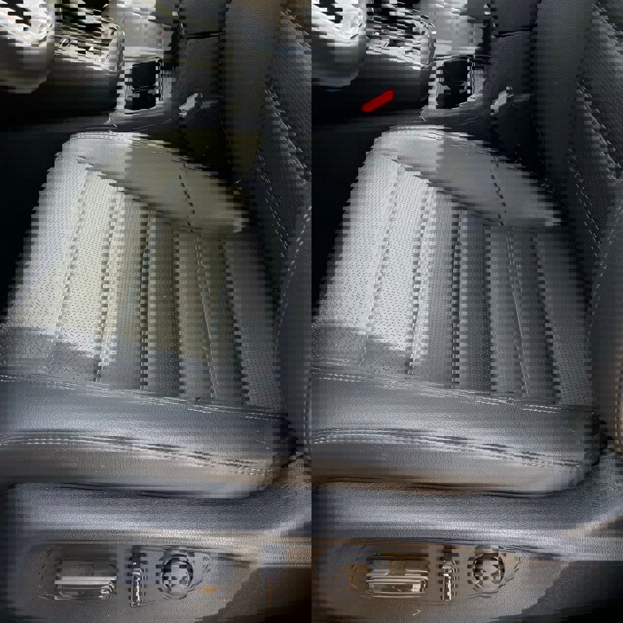 Used 2024 Honda CR-V EX-L image 22