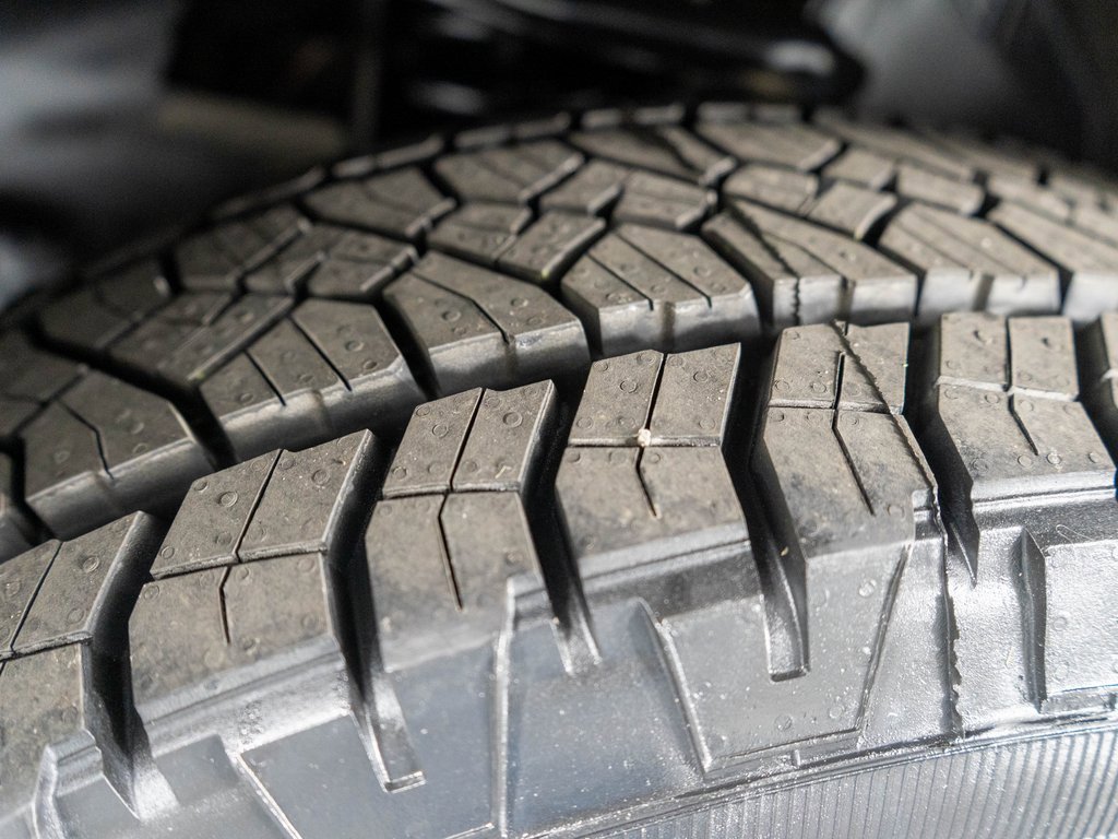 Used 2018 Toyota 4Runner TRD Off-Road Premium image 26