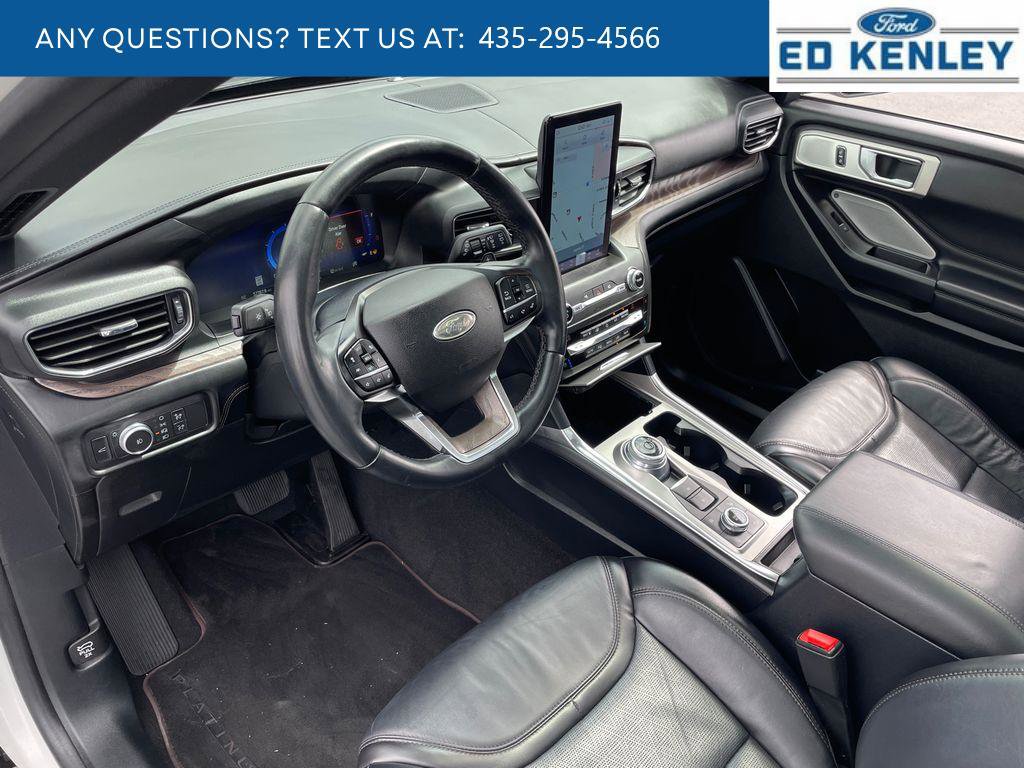 Used 2020 Ford Explorer Platinum w/ Premium Technology Package AWD/4WD image 6