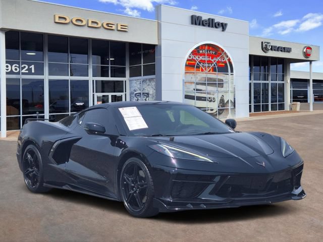 Used 2022 Chevrolet Corvette Stingray Coupe w/ Z51 Performance Package RWD image 2