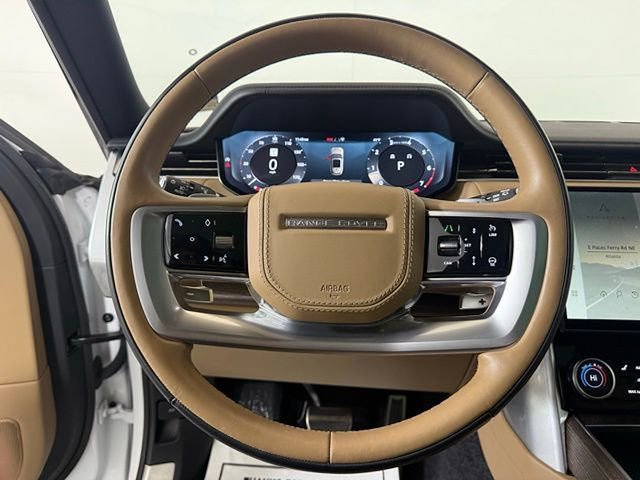 Certified 2023 Land Rover Range Rover SE image 39