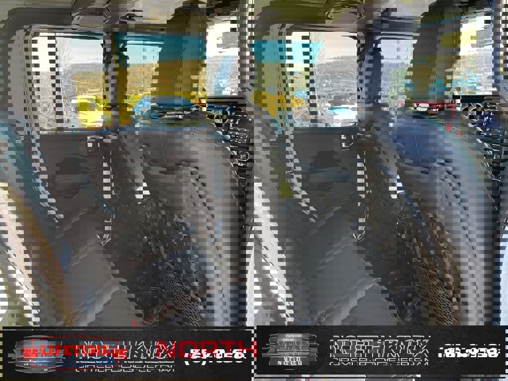 Used 2023 Jeep Gladiator Rubicon w/ Trailer Tow Package image 24