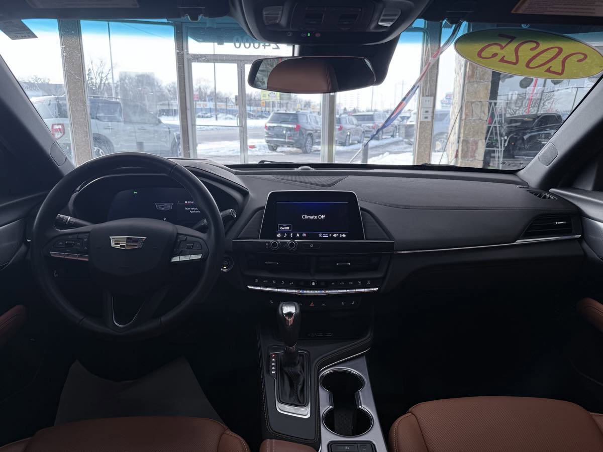 Used 2025 Cadillac CT4 Premium Luxury image 41