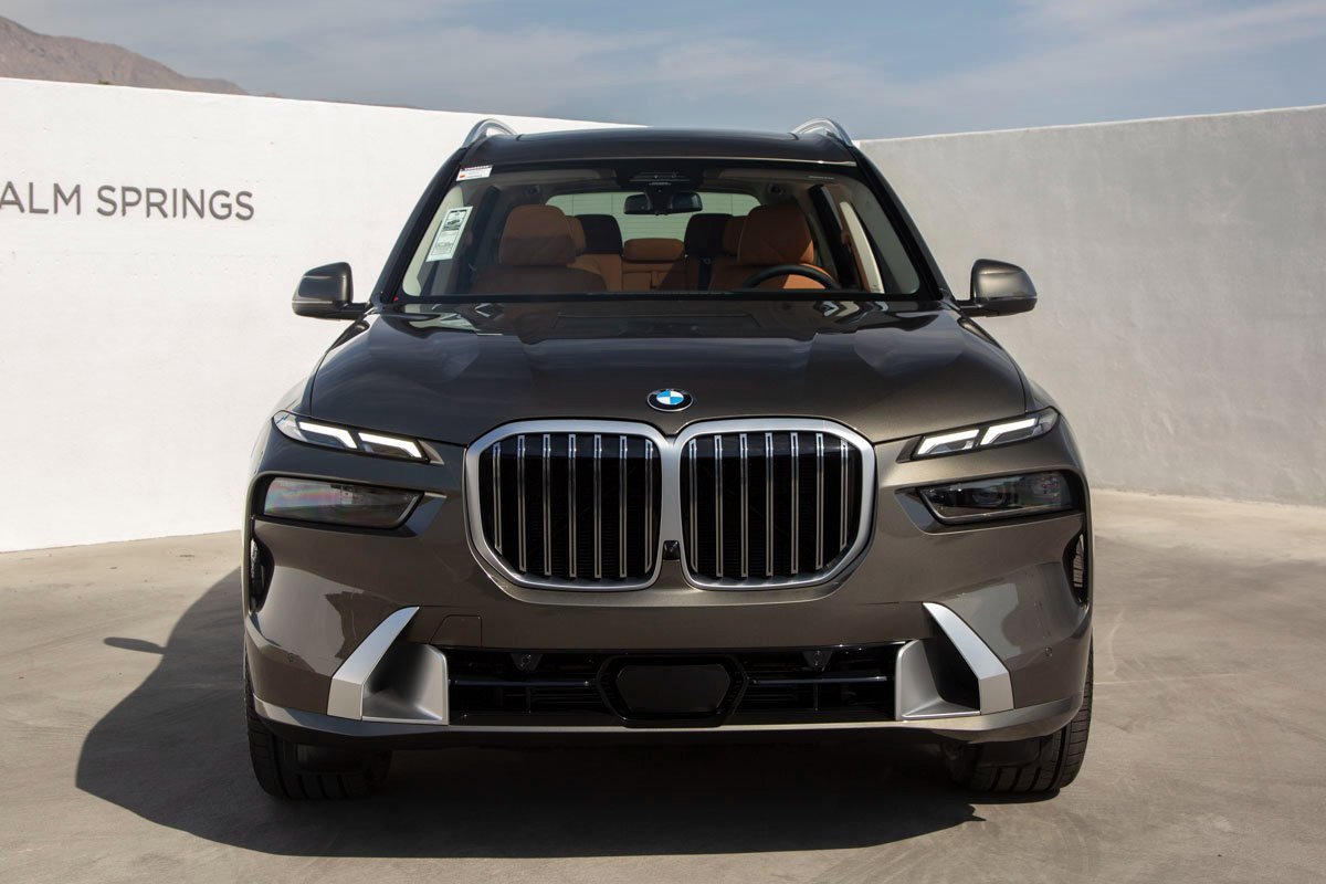 New 2026 BMW X7 xDrive40i image 4