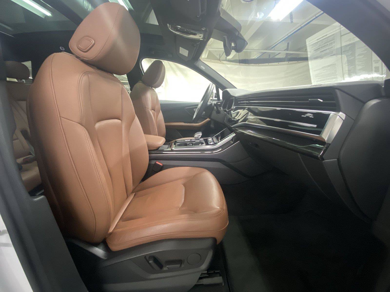 Used 2022 Audi Q7 2.0T Premium AWD/4WD image 31
