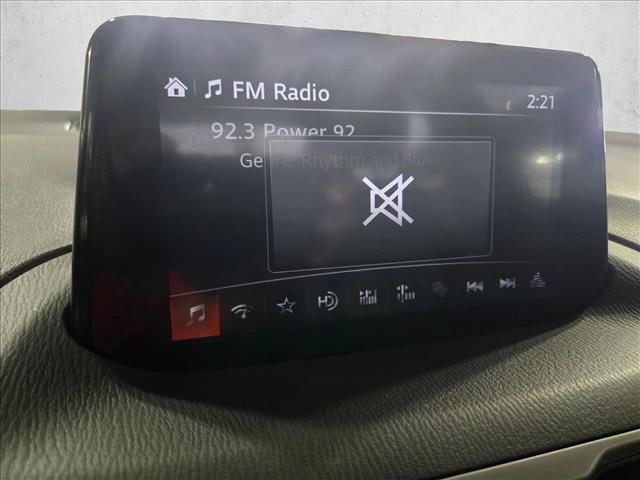 Used 2018 MAZDA MAZDA3 Touring FWD image 21