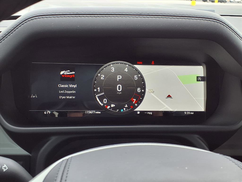 Used 2024 Land Rover Defender 110 X-Dynamic SE image 27