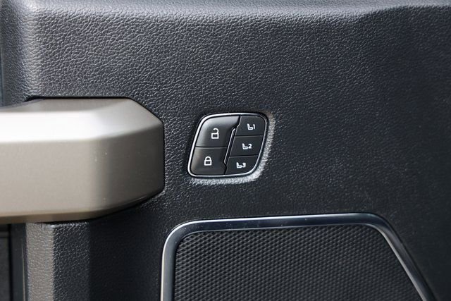 Used 2021 Ford F250 Lariat w/ Lariat Ultimate Package image 23