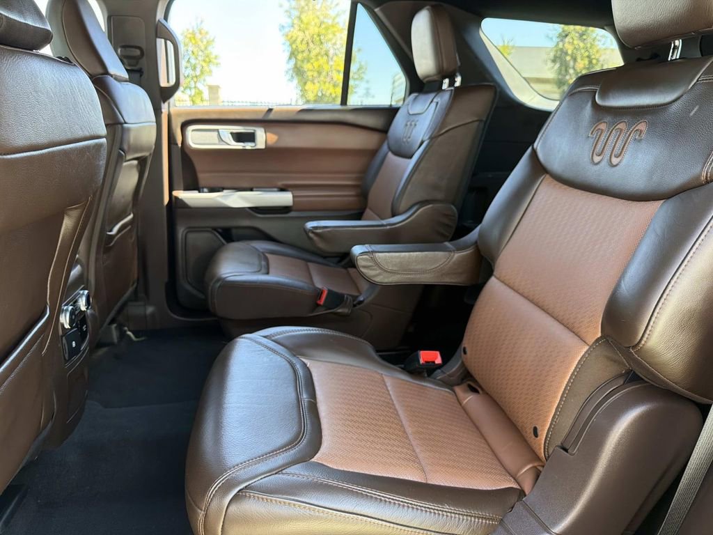 Used 2023 Ford Explorer King Ranch w/ Class IV Trailer Tow Package AWD/4WD image 20