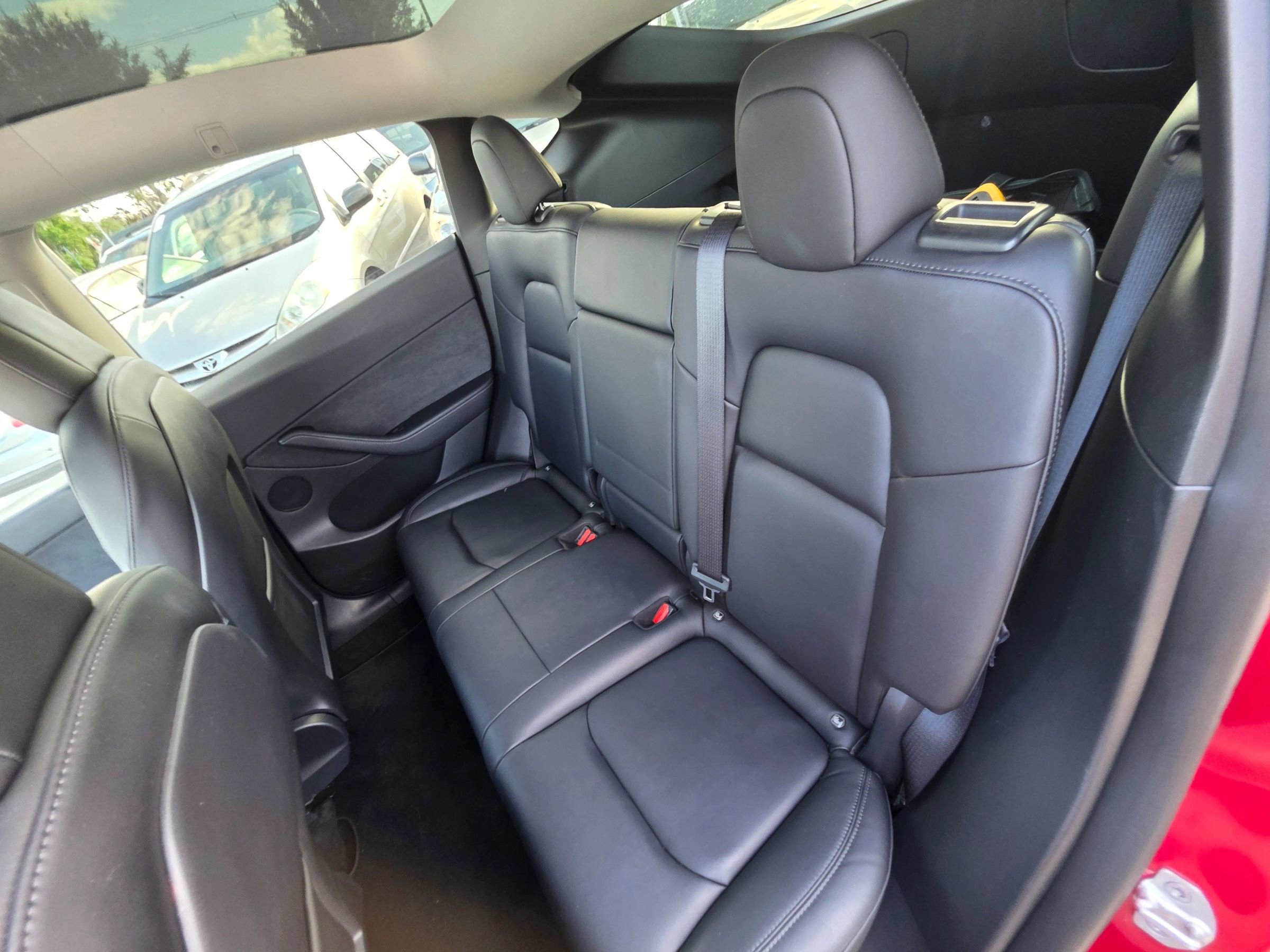Used 2022 Tesla Model Y Performance AWD/4WD image 14
