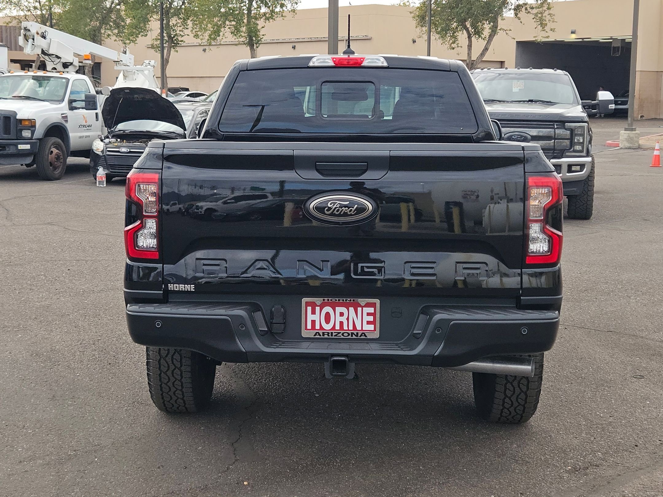 New 2025 Ford Ranger Lariat w/ Black Appearance Package image 3