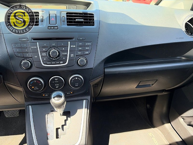 Used 2013 MAZDA MAZDA5 Touring w/ Moonroof & Audio Pkg image 26