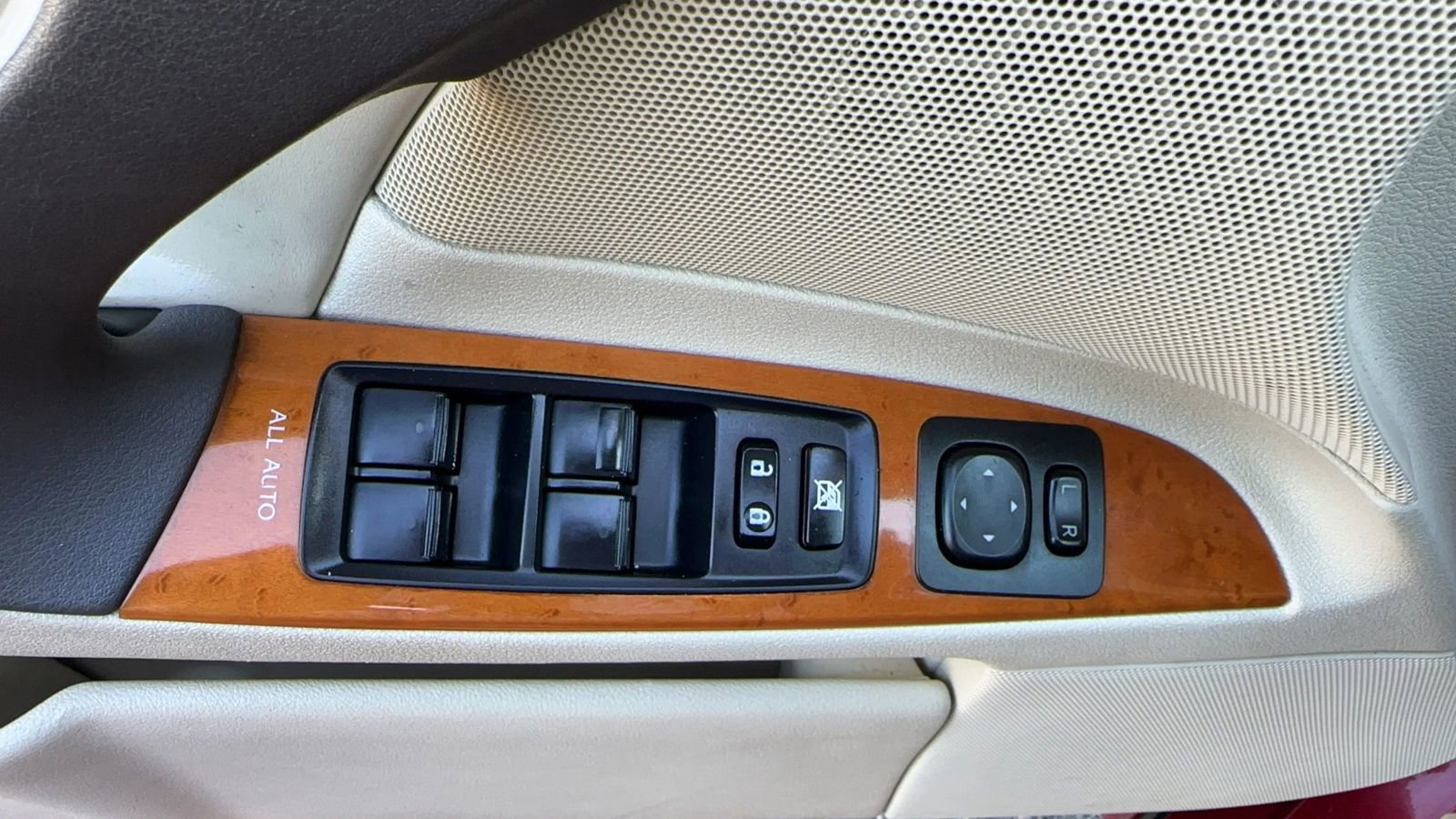 Used 2009 Lexus IS 250 RWD image 20