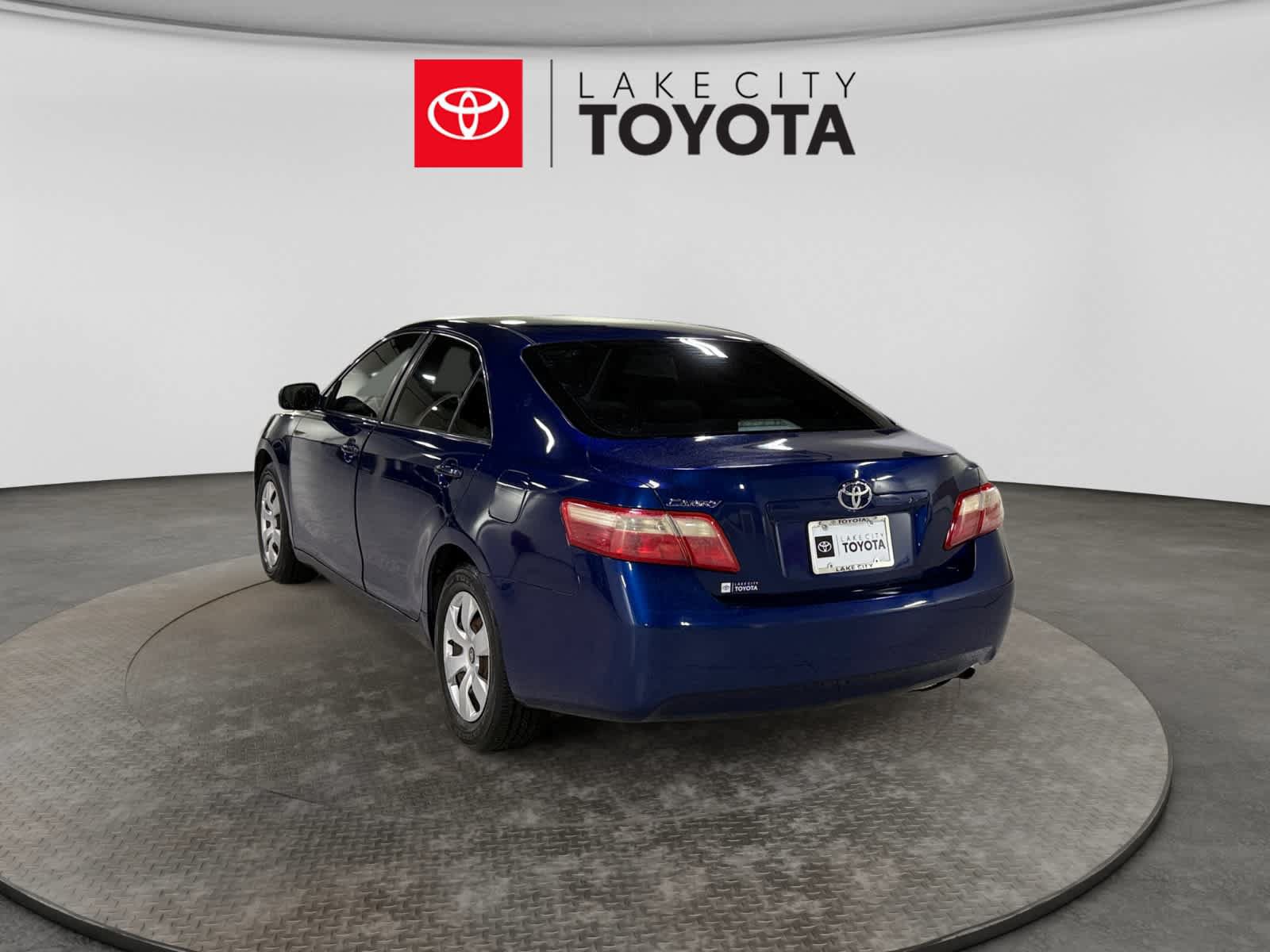 Used 2007 Toyota Camry LE FWD image 5