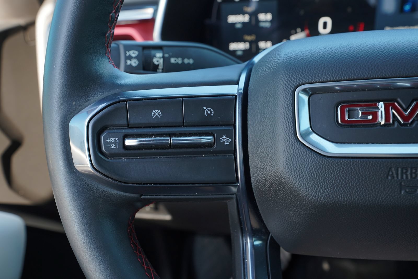 Used 2023 GMC Canyon AT4X AWD/4WD image 16