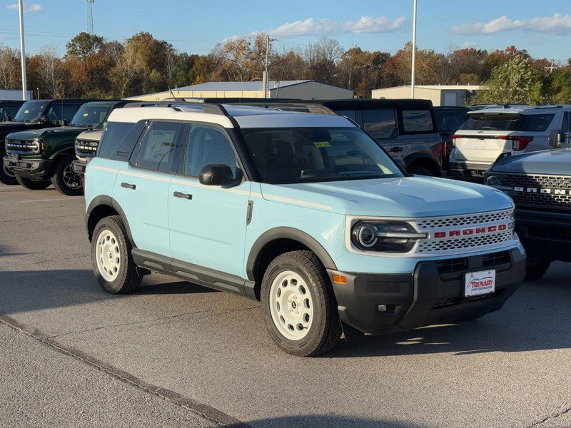 New 2025 Ford Bronco Sport Heritage w/ Convenience Package AWD/4WD image 2