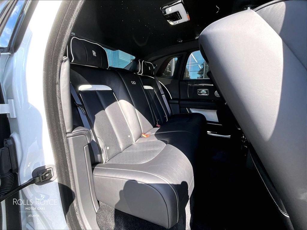 Used 2024 Rolls-Royce Ghost Black Badge w/ Black Badge Ghost Package AWD/4WD image 23