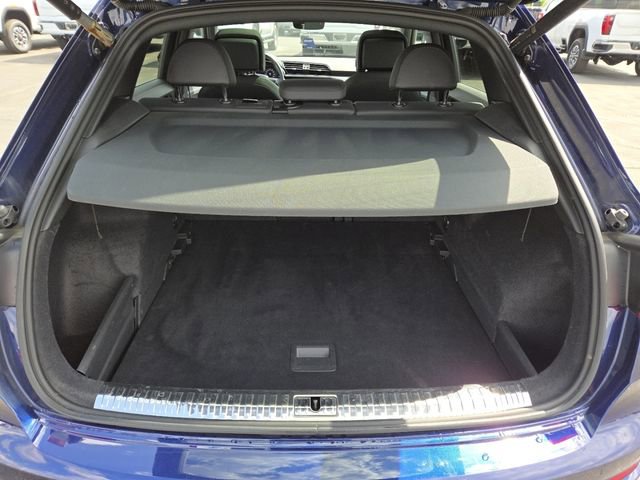 Used 2022 Audi Q3 2.0T Premium w/ Convenience Package AWD/4WD image 25